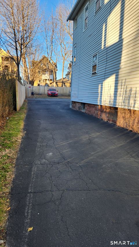 Tiny photo for 22 King Street #2, Hartford, CT 06114 (MLS # 24149427)