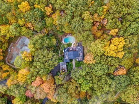 Tiny photo for 100 E Common Road, Easton, CT 06612 (MLS # 24135034)