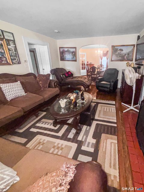 Tiny photo for 660 W Jackson Avenue, Bridgeport, CT 06604 (MLS # 24158057)
