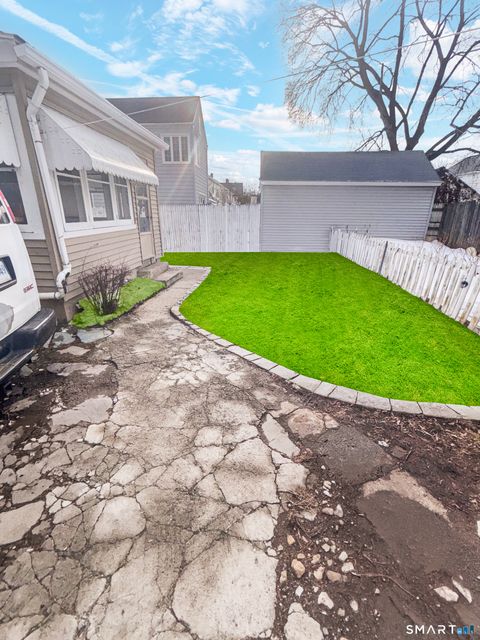 Tiny photo for 660 W Jackson Avenue, Bridgeport, CT 06604 (MLS # 24158057)