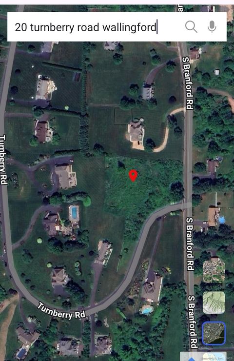 Photo of 20 Turnberry Road, Wallingford, CT 06492 (MLS # 24142346)