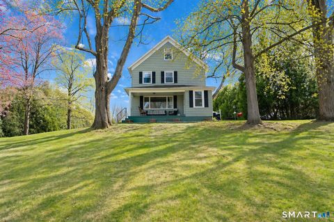 Homes For Sale - 53 Cedar Street<br/> Middlesex County, Middlefield, CT 06481