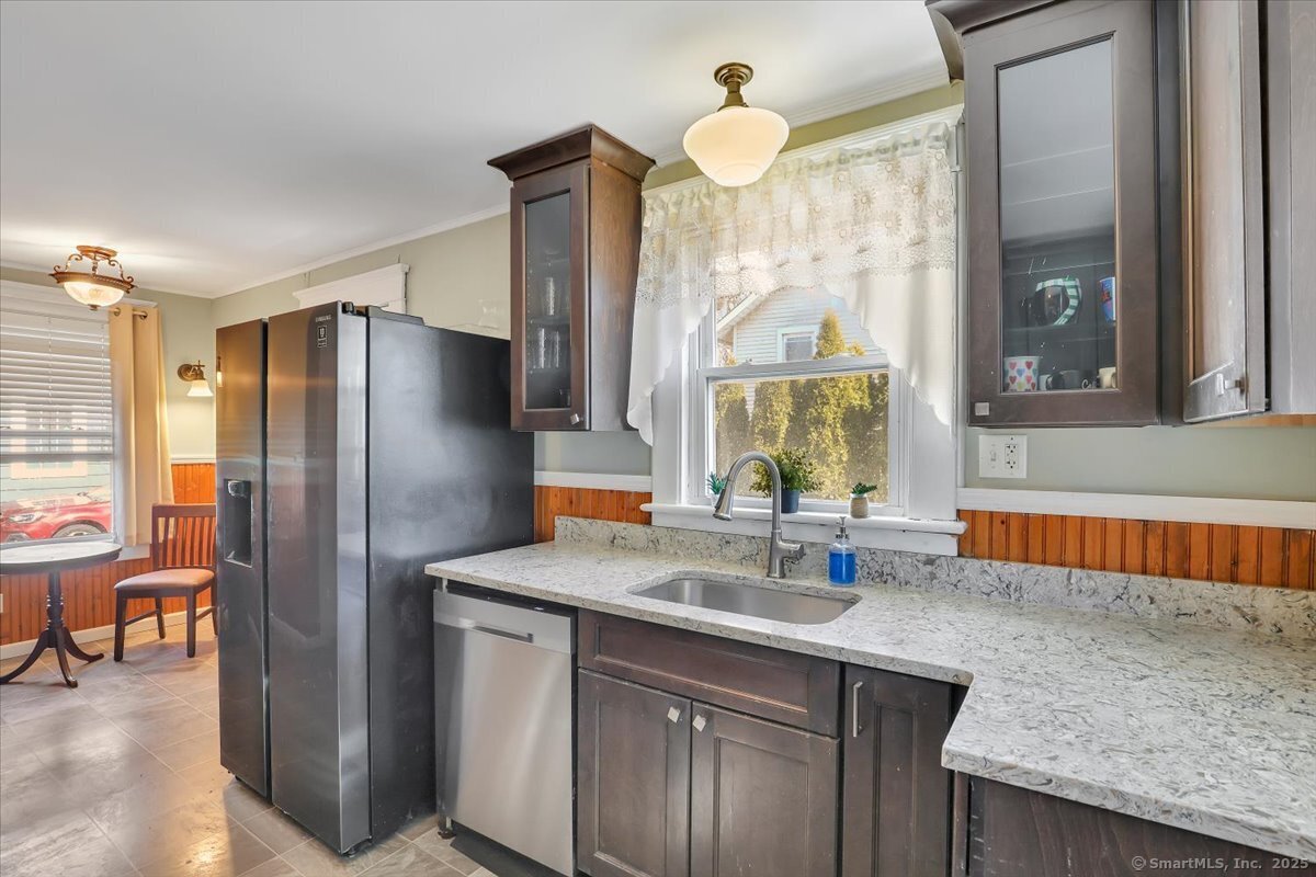 435 Broad Street, Meriden, Connecticut image 8