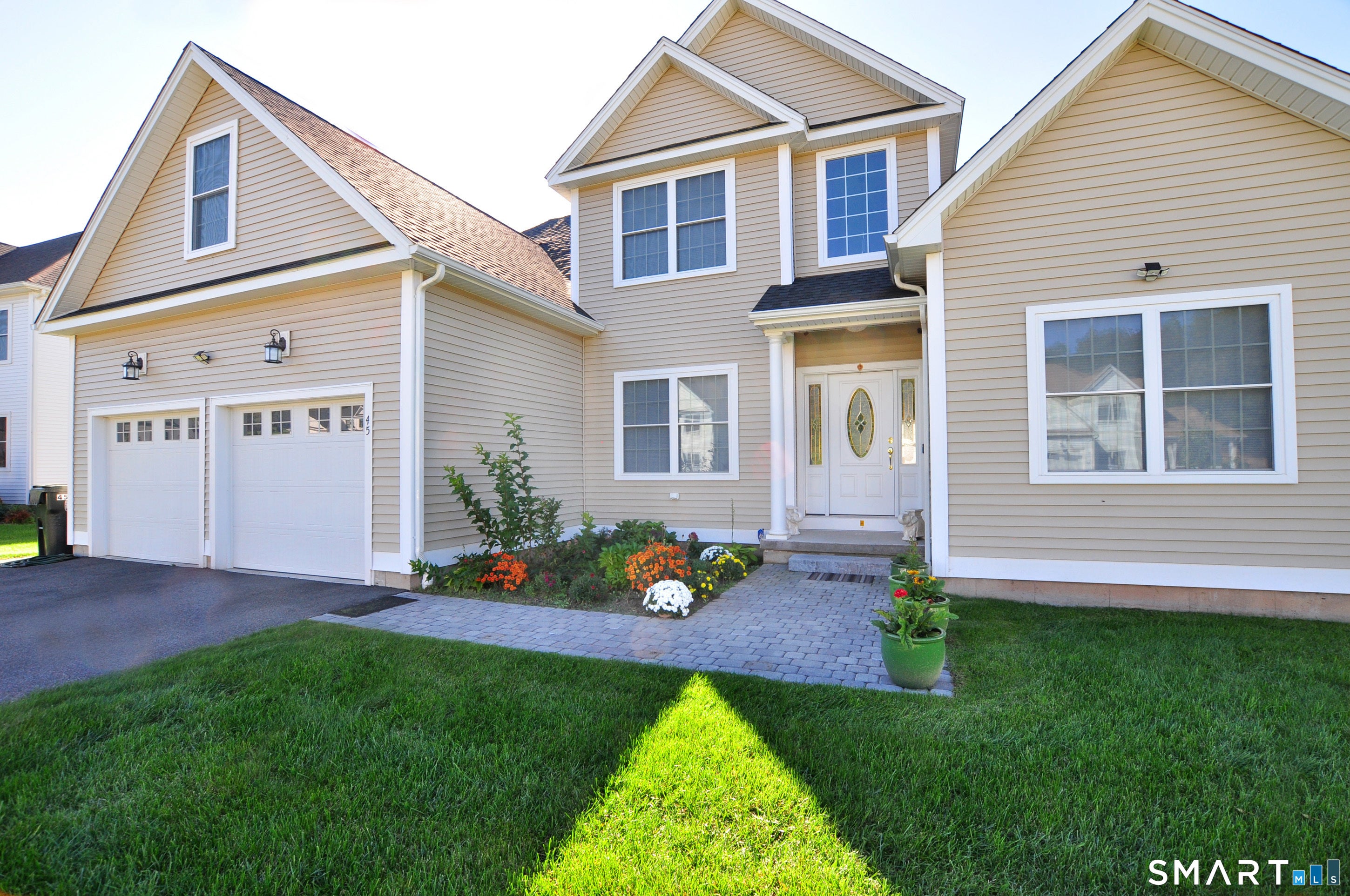 45 Peckham Farm Drive