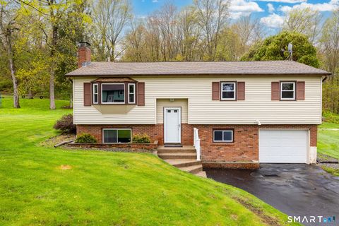 Homes For Sale - 35 Terrace Drive<br/> Montville, CT 06370