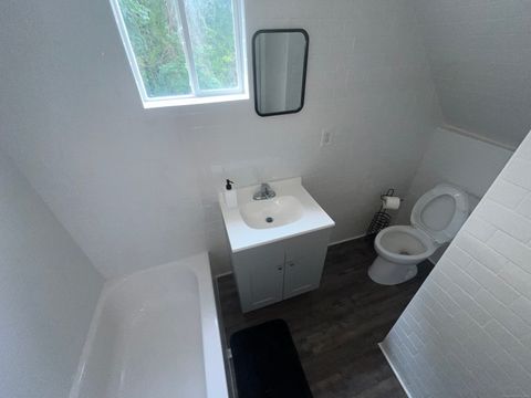 Tiny photo for 212 Newhall Street #3, New Haven, CT 06511 (MLS # 24134672)