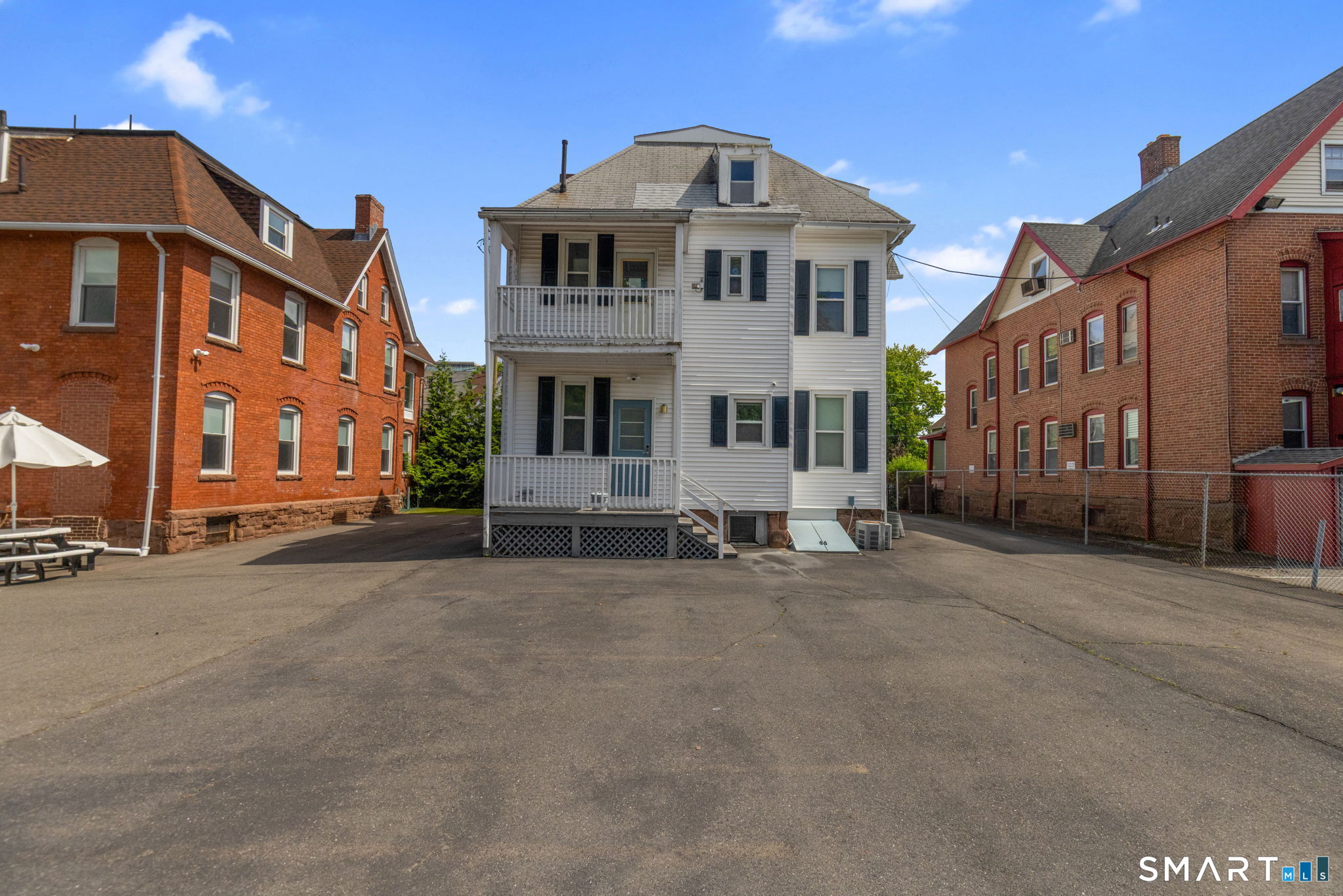 107 Oak Street