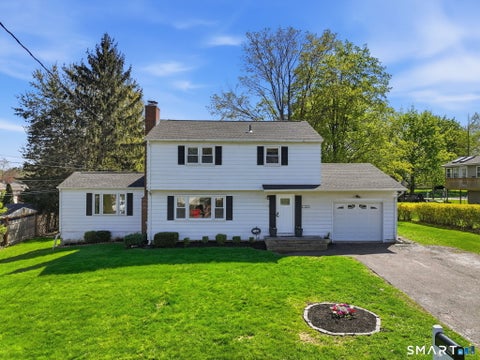 Homes For Sale - 108 Harness Drive<br/> Meriden, CT 06450