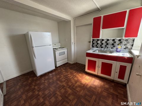 Tiny photo for 97 Green Street #3, New London, CT 06320 (MLS # 24170165)