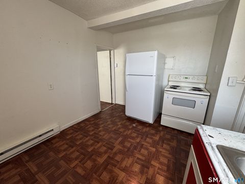 Tiny photo for 97 Green Street #3, New London, CT 06320 (MLS # 24170165)