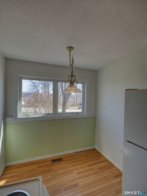 Tiny photo for 412 Pilgrim Harbor #412, Wallingford, CT 06492 (MLS # 24155877)