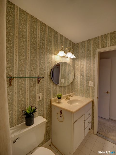 Tiny photo for 412 Pilgrim Harbor #412, Wallingford, CT 06492 (MLS # 24155877)