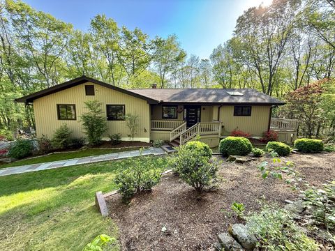 360 Morehouse Road Easton CT 06612