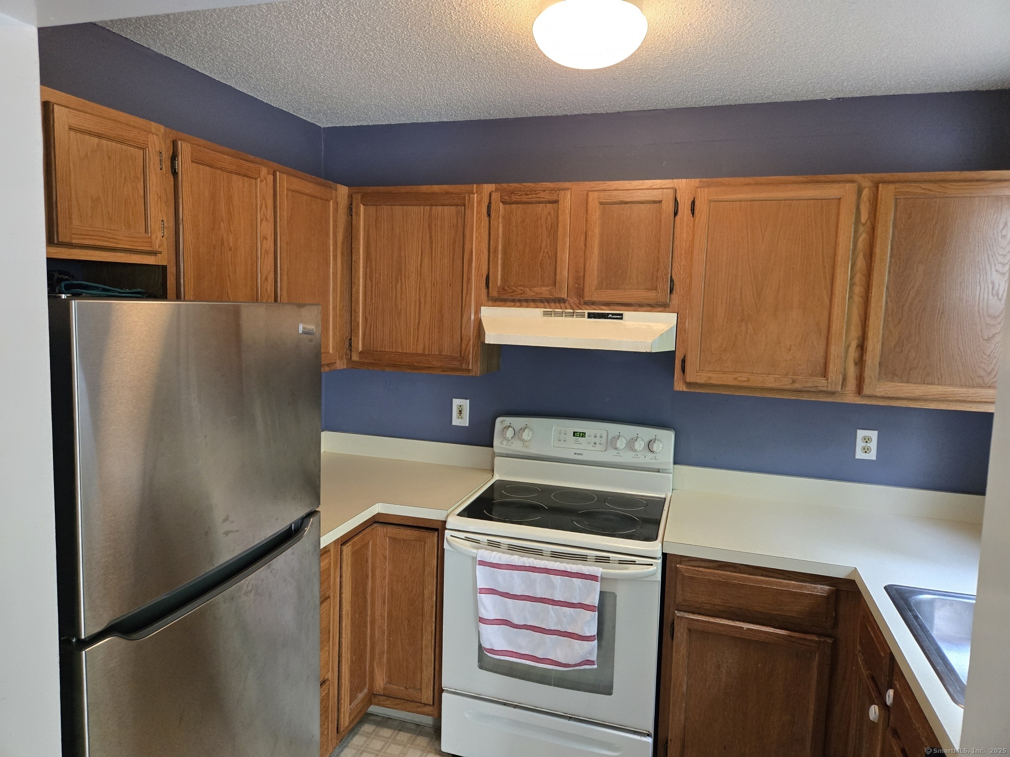 745 Merrow Road 139