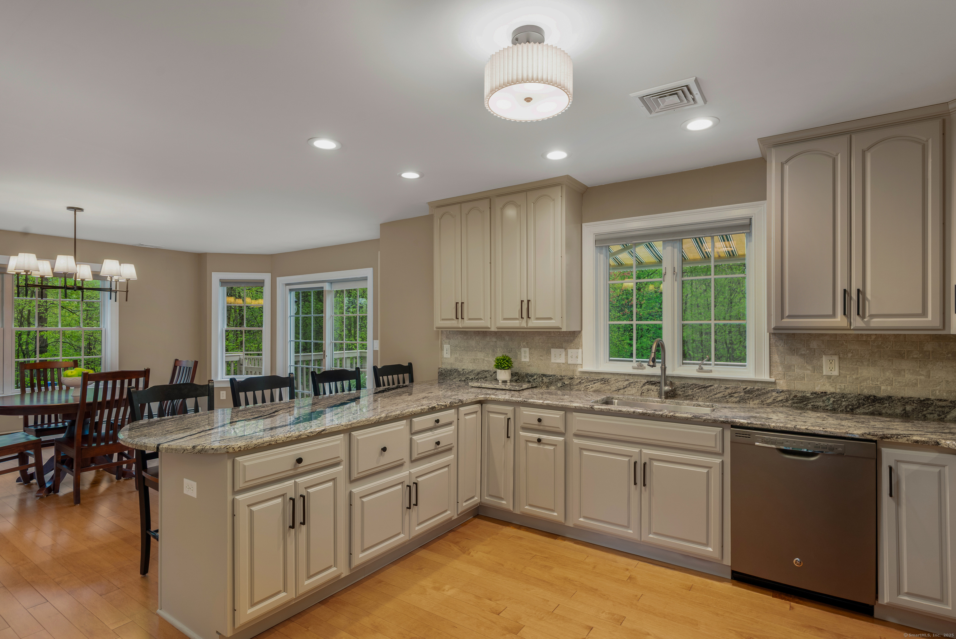 151 Woodhenge Drive, Tolland, Connecticut image 10