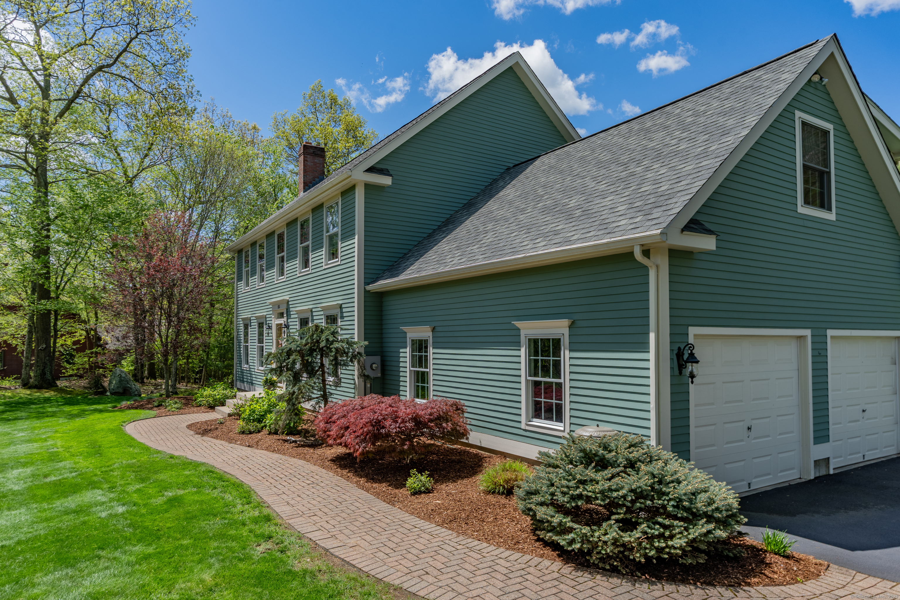 151 Woodhenge Drive