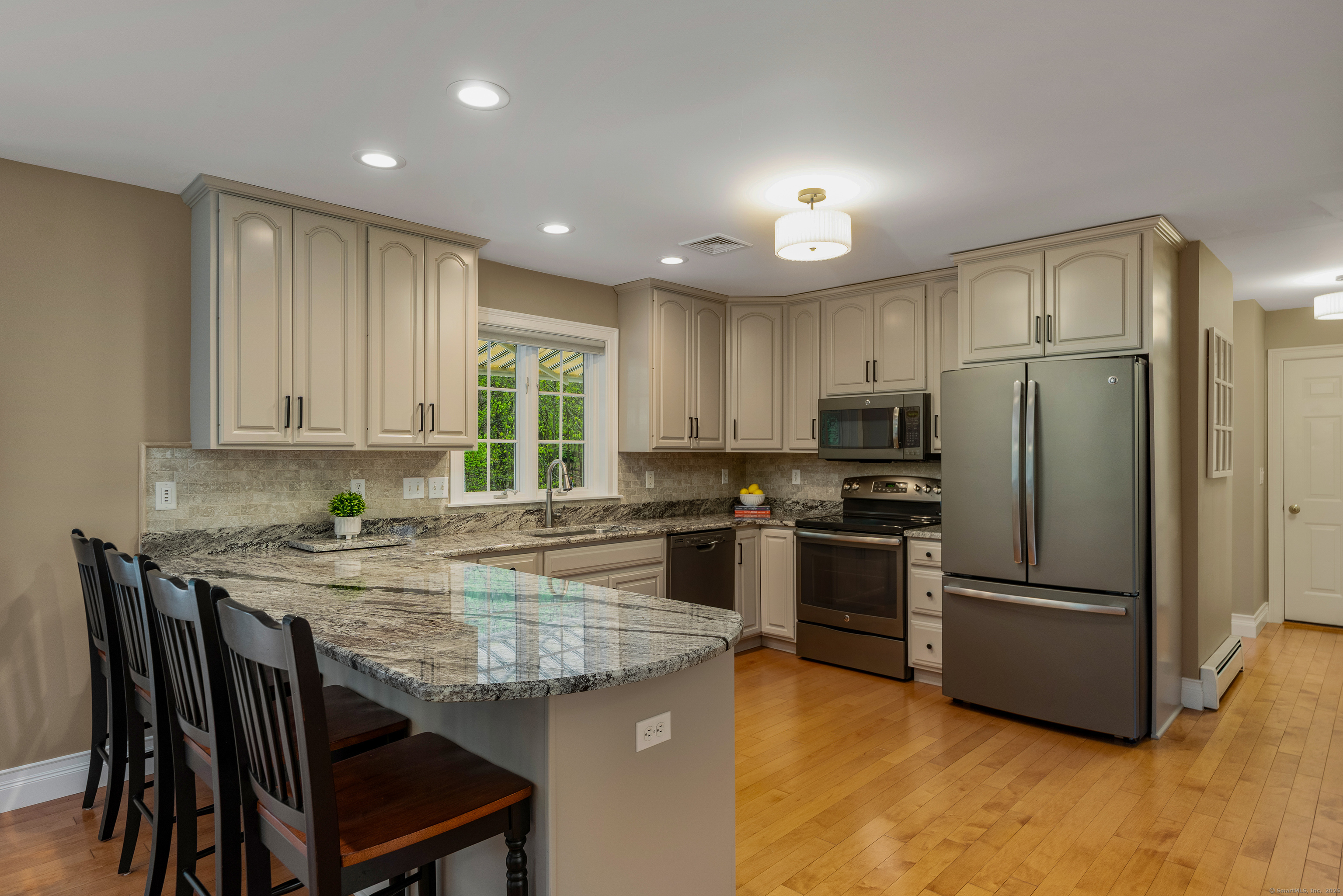 151 Woodhenge Drive, Tolland, Connecticut image 8