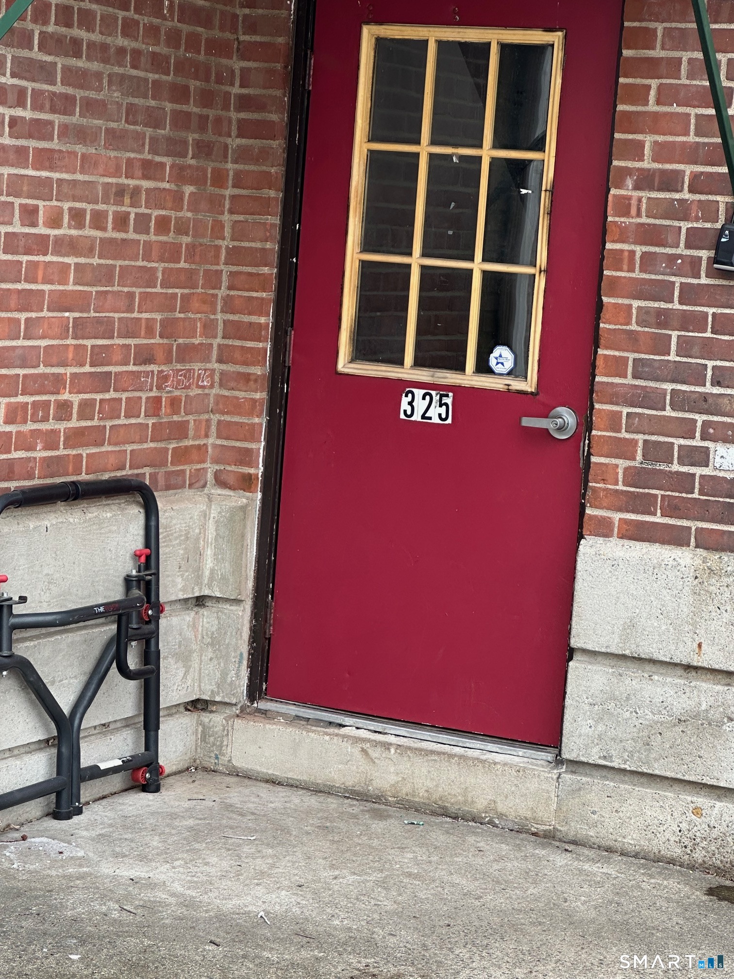 325 North Bishop Avenue 18