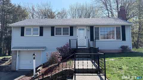 Photo of 483 Toll Gate Road, Berlin, CT 06037 (MLS # 24167764)