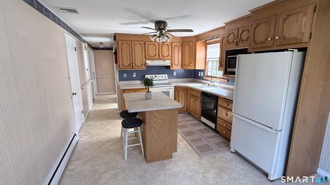 Tiny photo for 483 Toll Gate Road, Berlin, CT 06037 (MLS # 24167764)