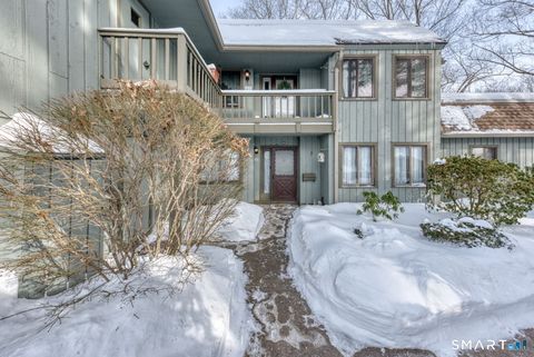 40 Hickory Hill 40 Southington CT 06489