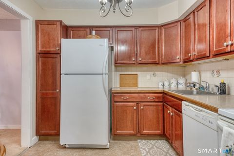 Tiny photo for 40 Hickory Hill #40, Southington, CT 06489 (MLS # 24153678)