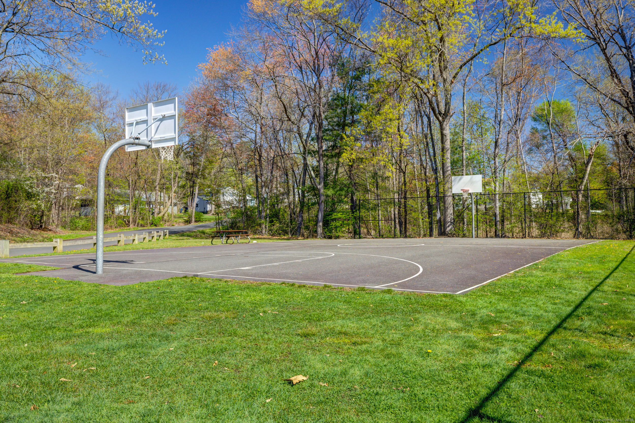 17 Mills Road, Windsor, Connecticut image 34