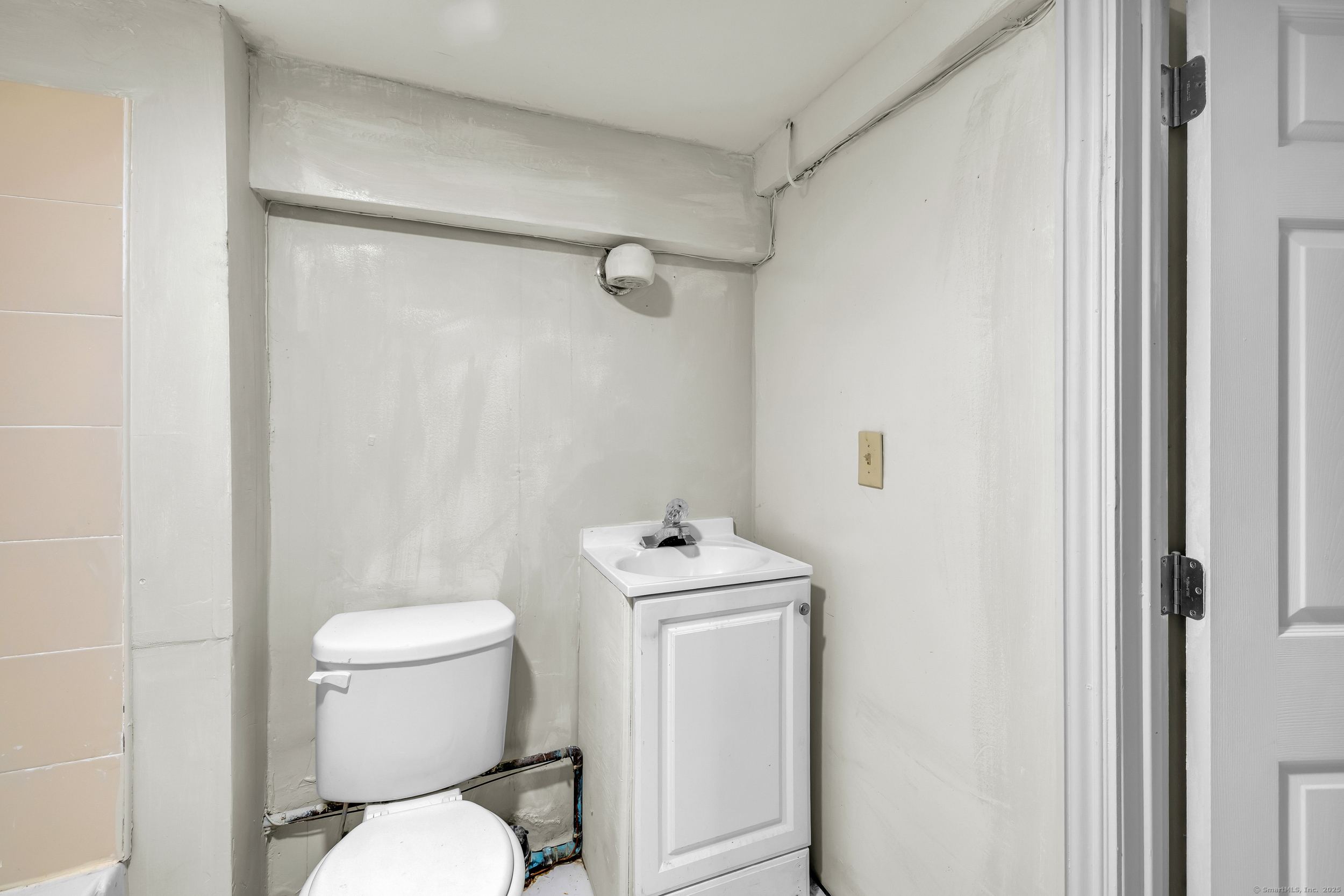 17 Mills Road, Windsor, Connecticut image 25