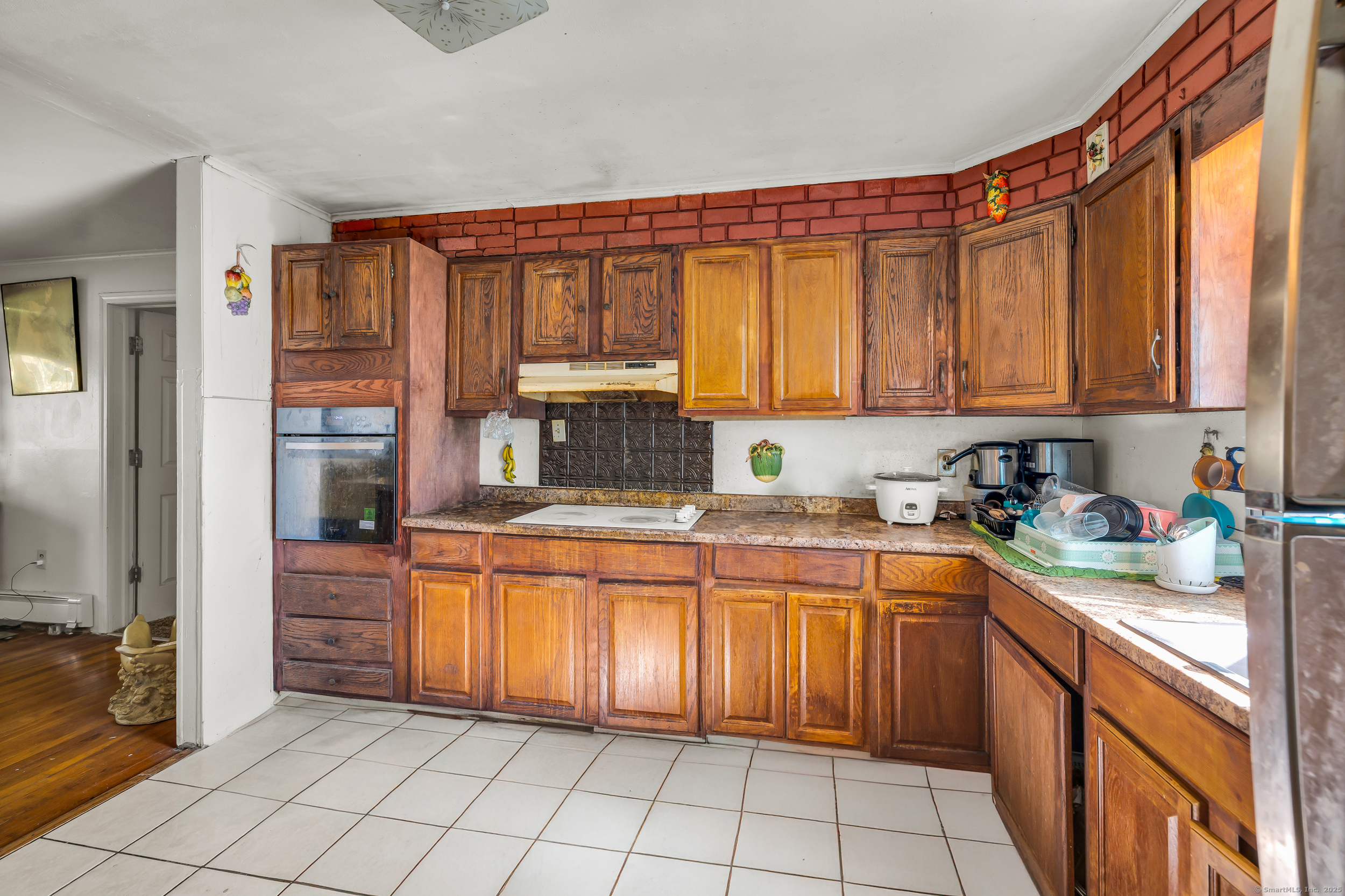17 Mills Road, Windsor, Connecticut image 7