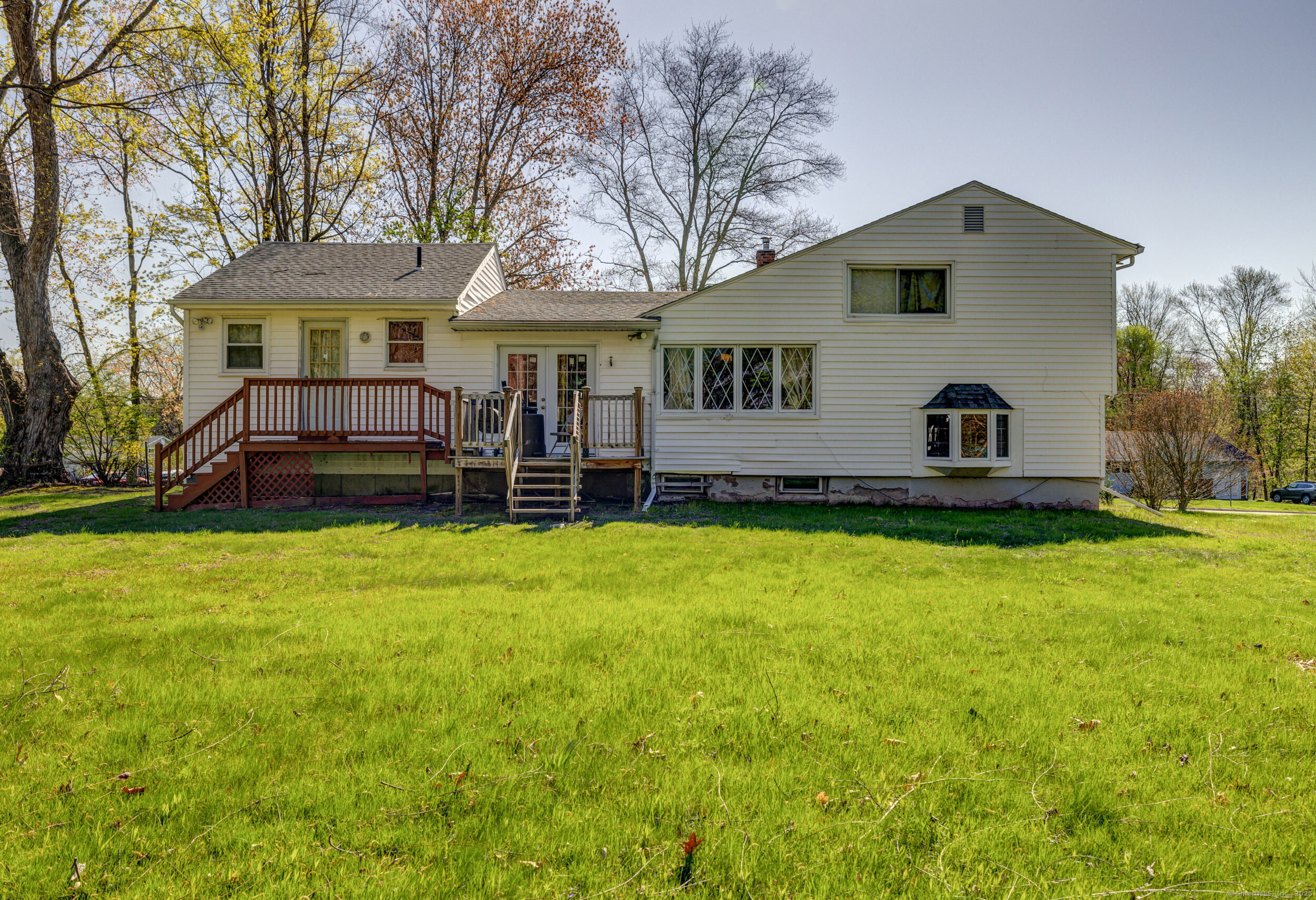 17 Mills Road, Windsor, Connecticut image 6