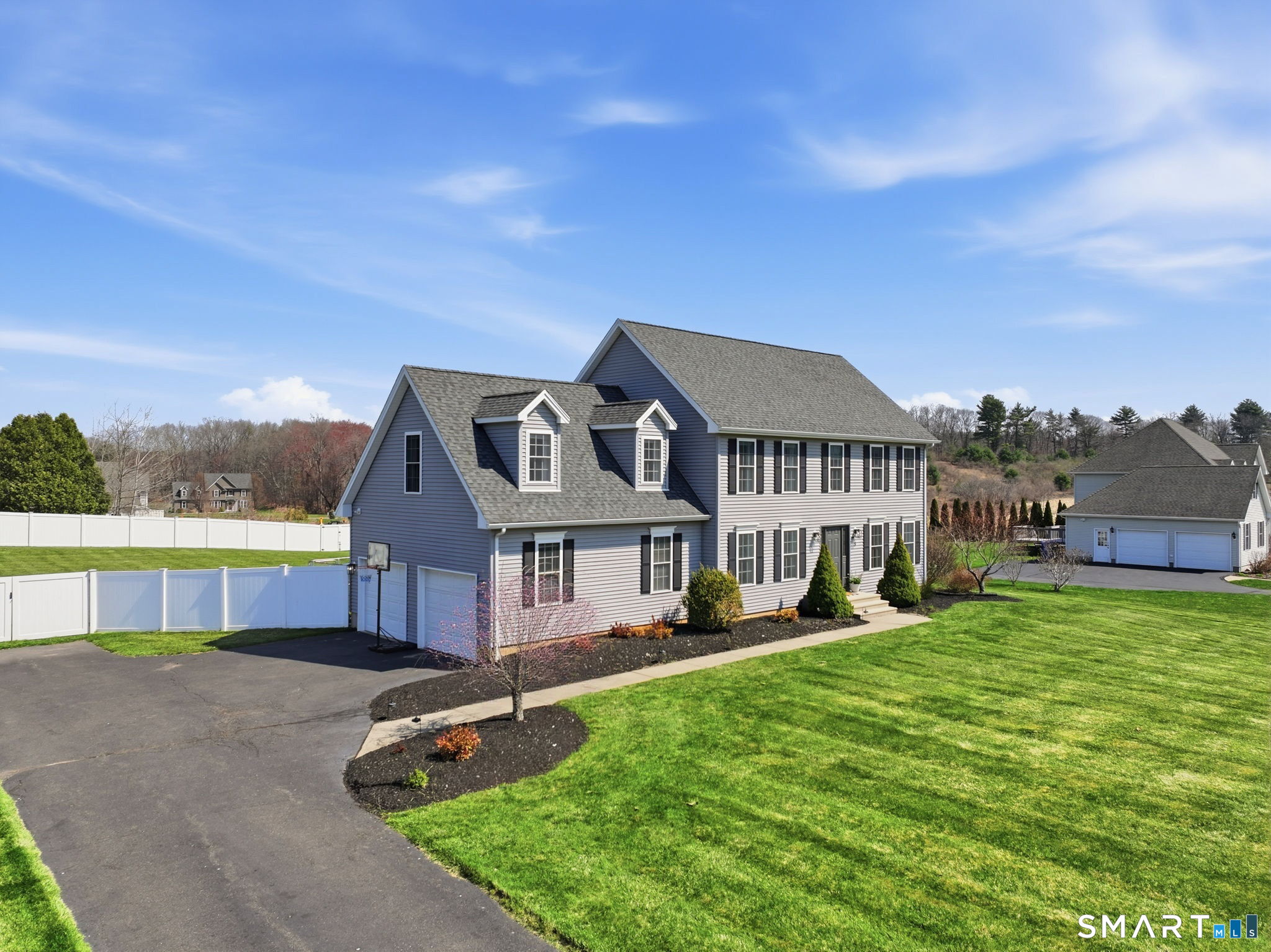 5 Hemlock Drive