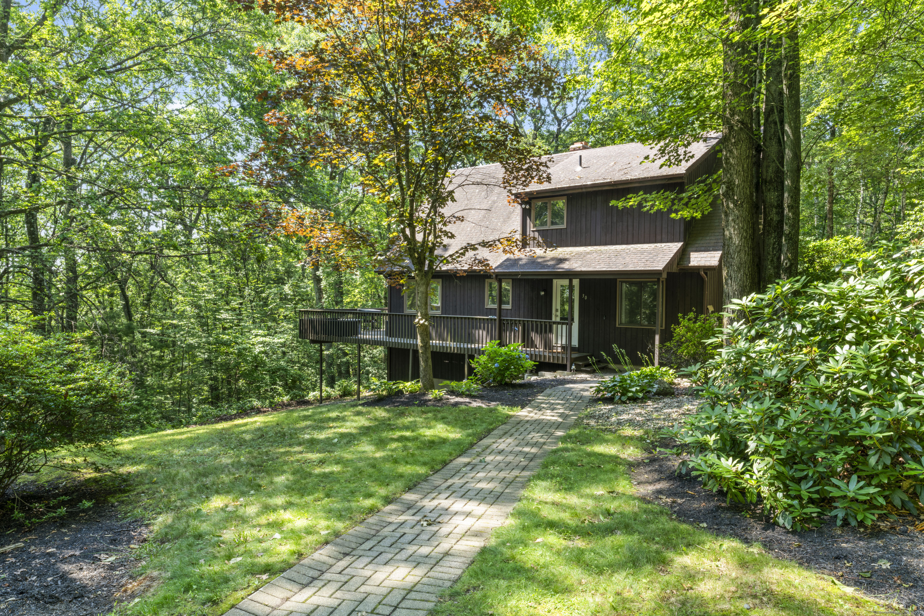 30 West Woods Road