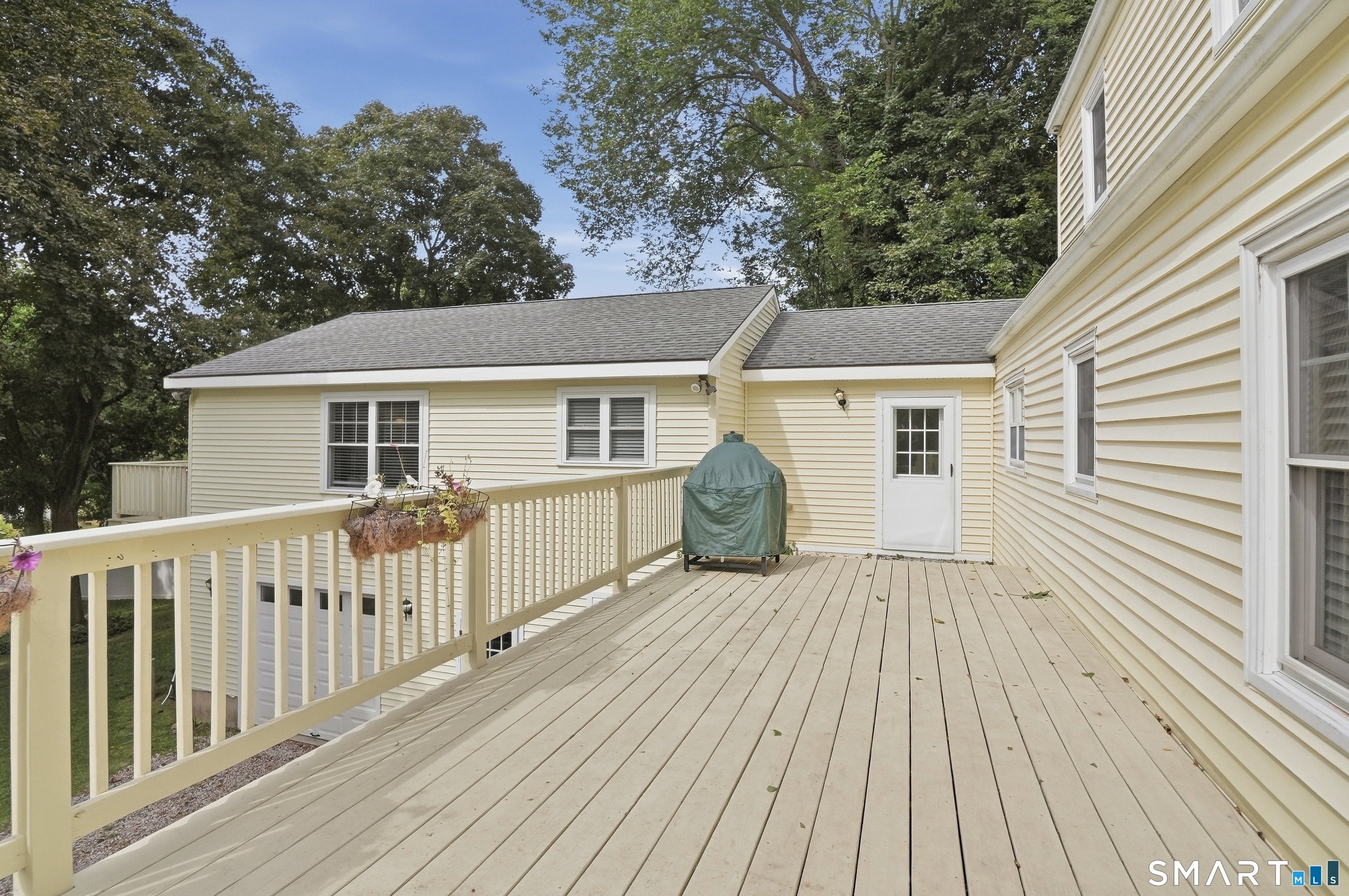 11 Mountain View Road