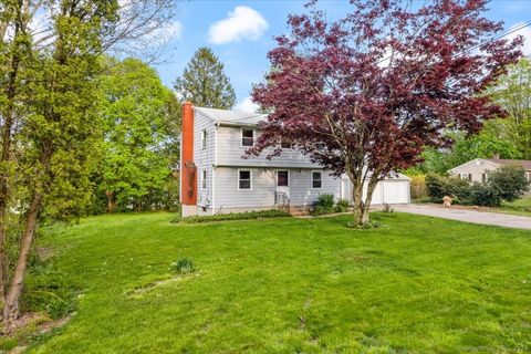 Single Family Residence in Preston CT 40 Preston Plains Road.jpg