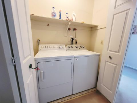 Tiny photo for 76 Willow Springs #76, New Milford, CT 06776 (MLS # 24139466)