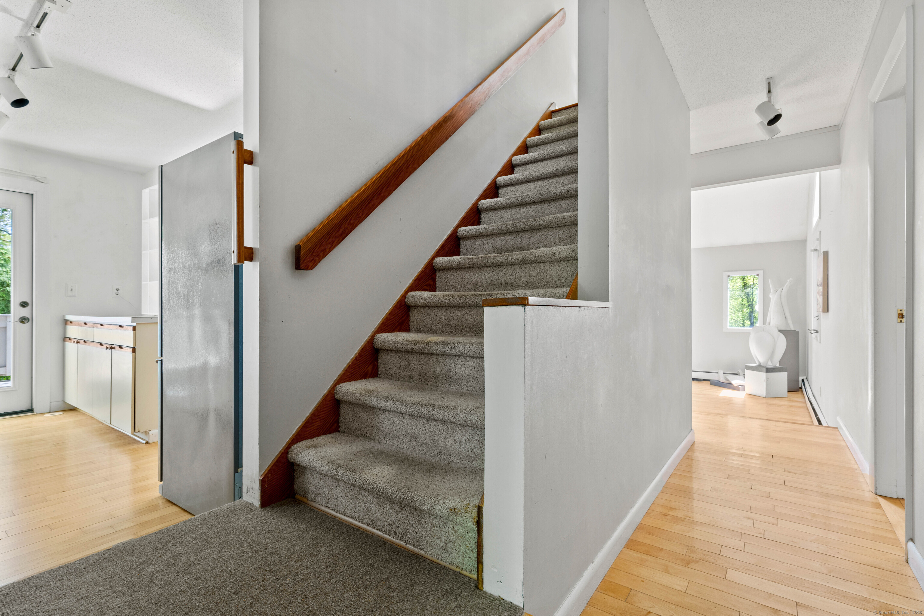 18 Charles Street, Groton, Connecticut image 8