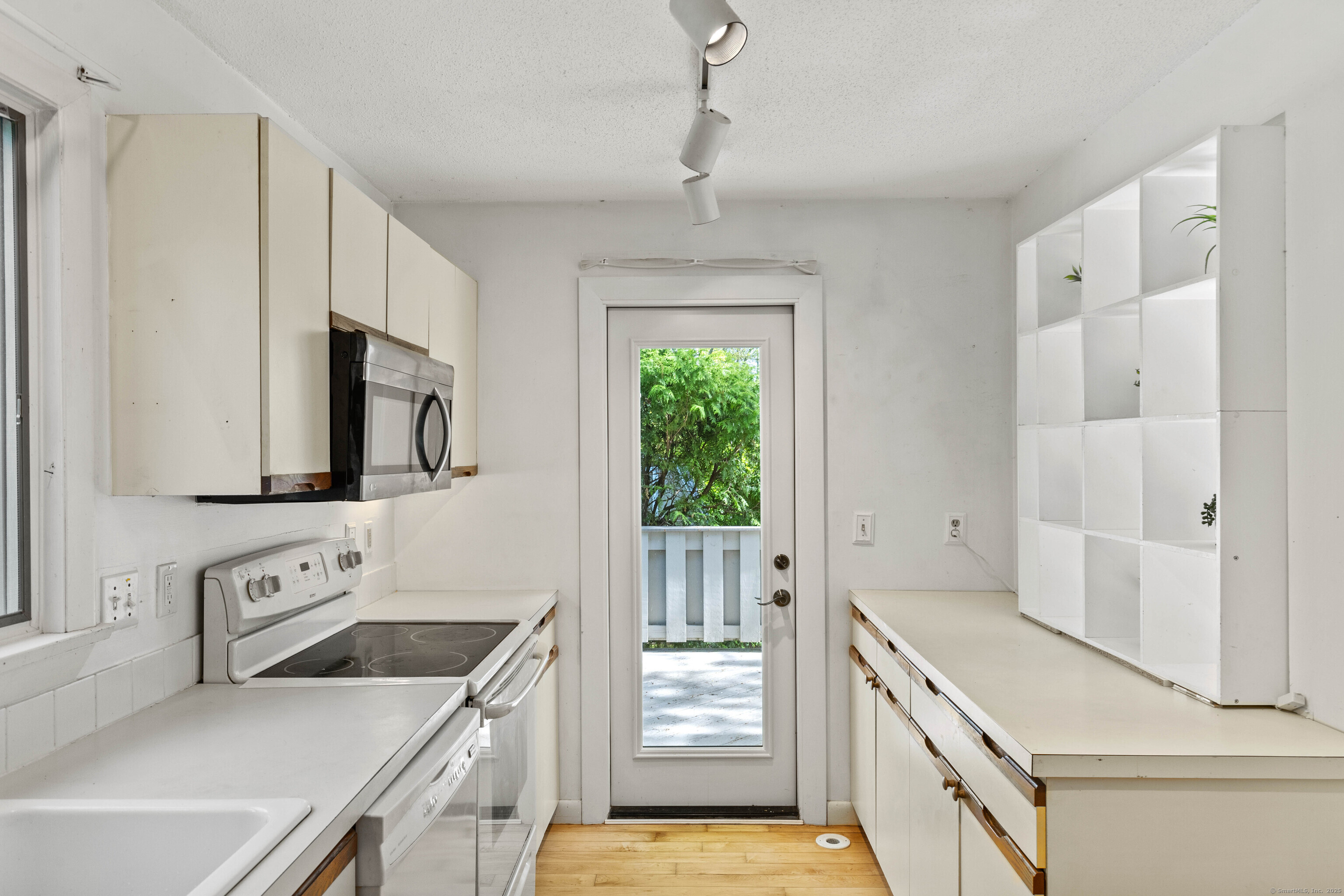 18 Charles Street, Groton, Connecticut image 18