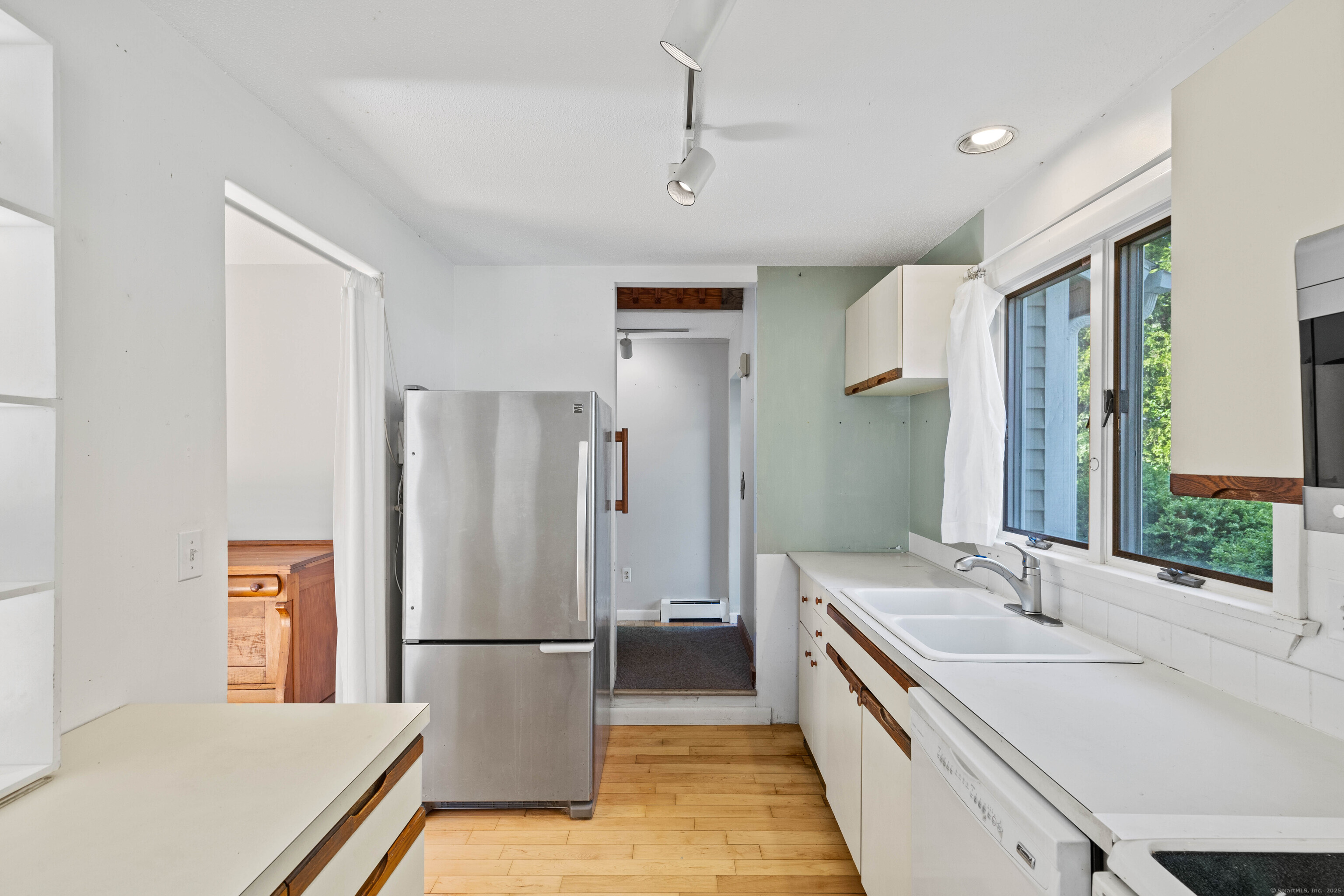 18 Charles Street, Groton, Connecticut image 17