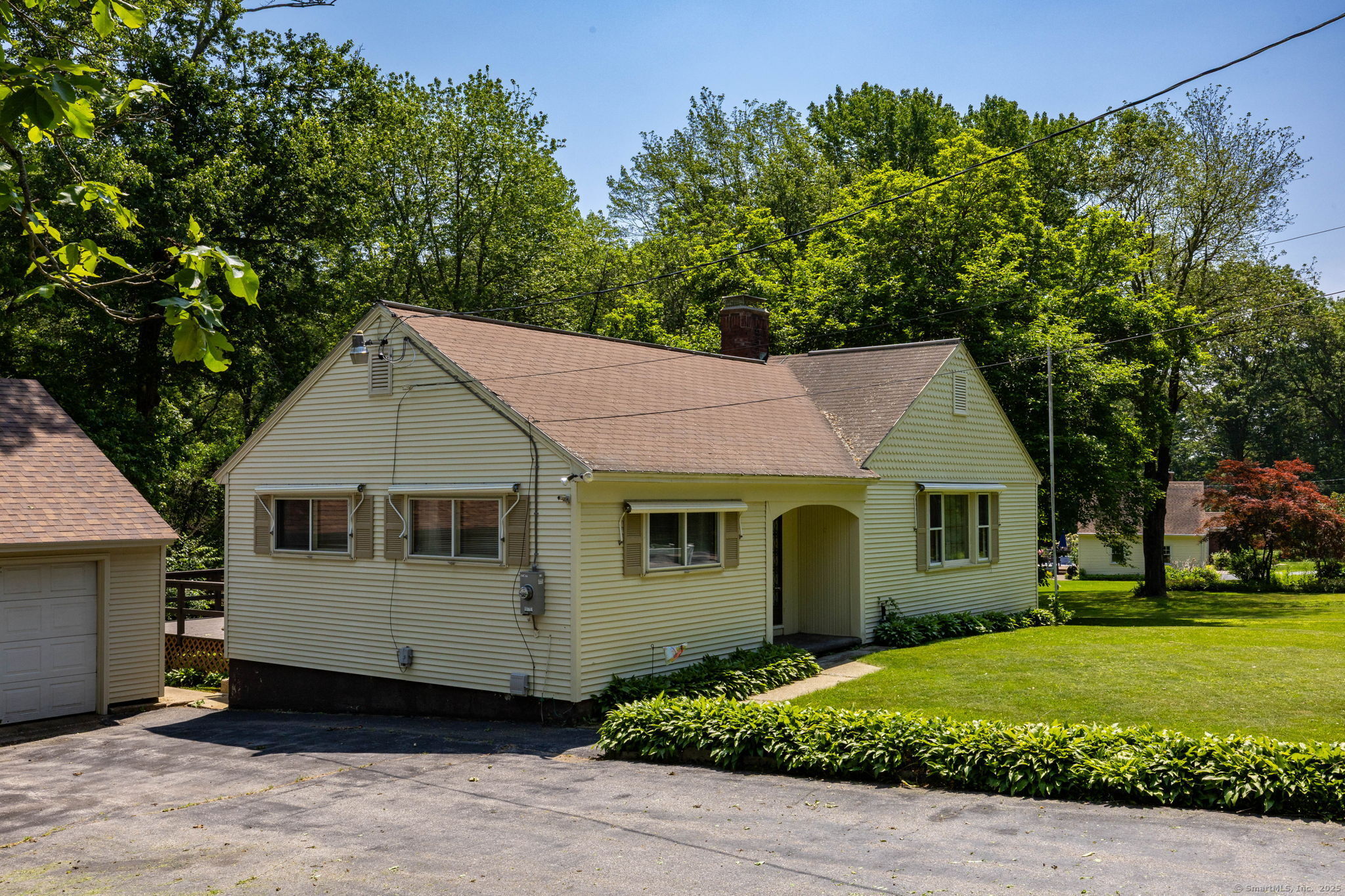 71 Hennequin Road