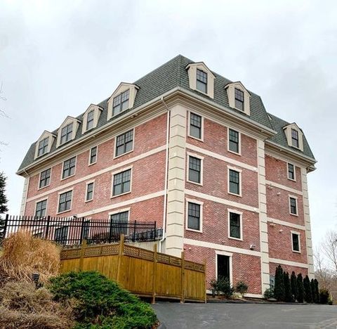 21 Seir Hill Road APT 6 Norwalk CT 06850