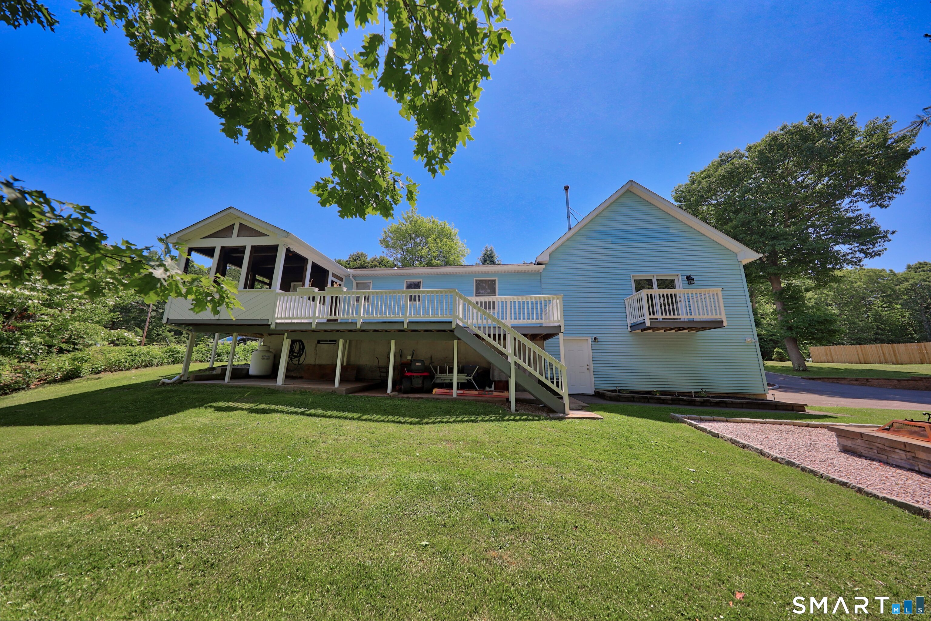 49 Schenck Lane