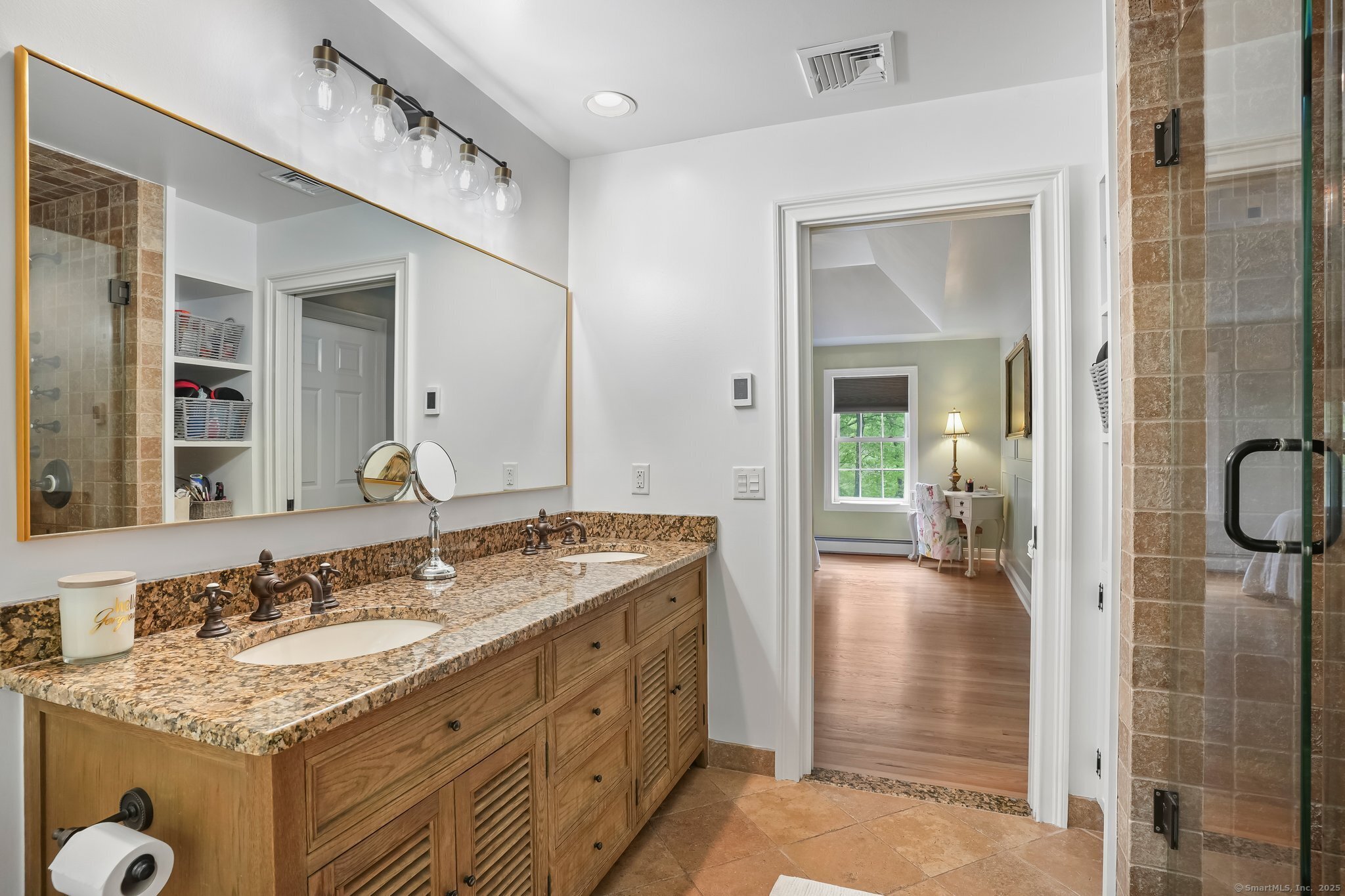 56 New Lebbon Road, Newtown, Connecticut image 21
