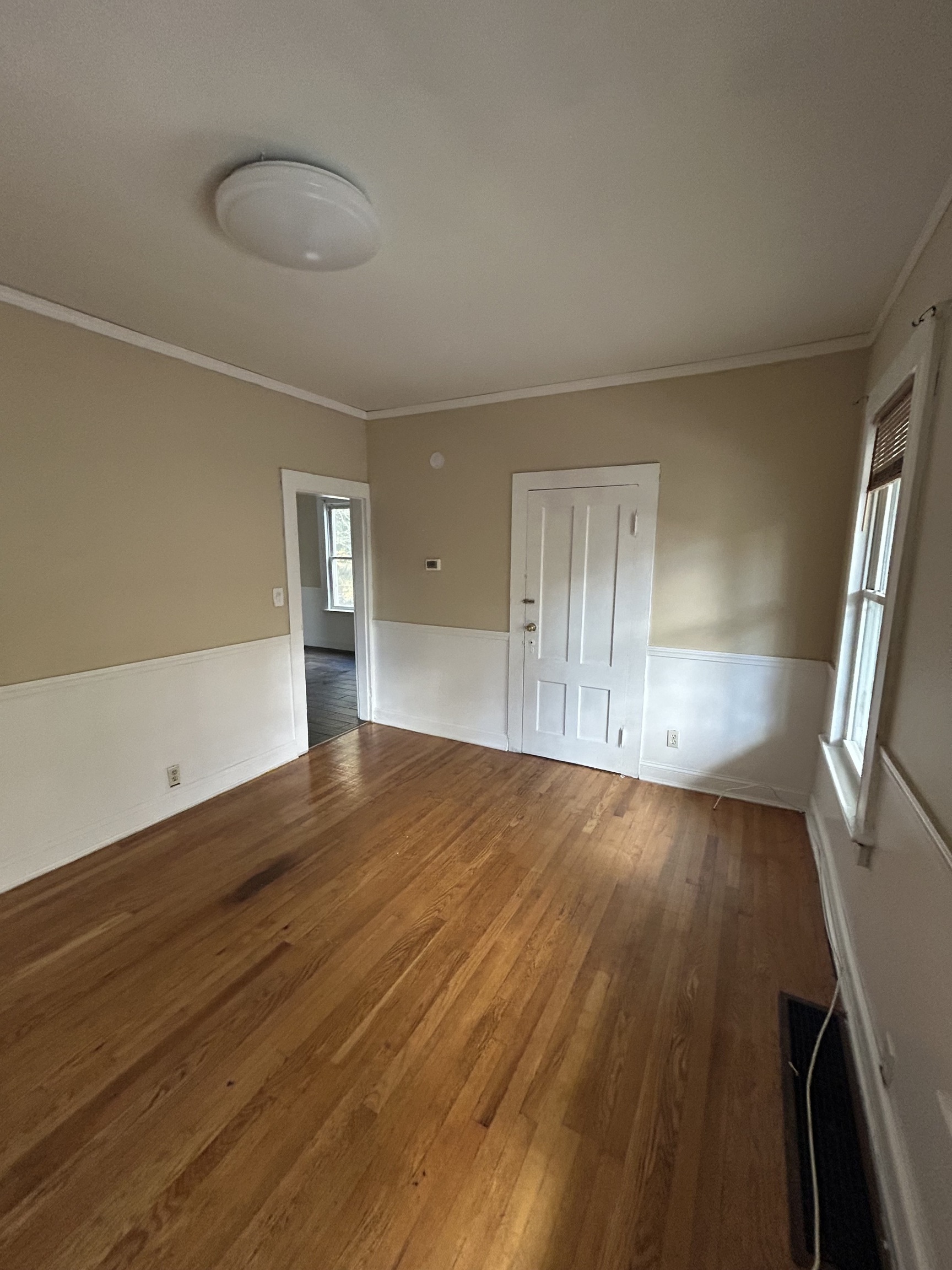 Meriden, Connecticut 06451, United States, 4 Bedrooms Bedrooms, ,1 BathroomBathrooms,Residential,Active,240013