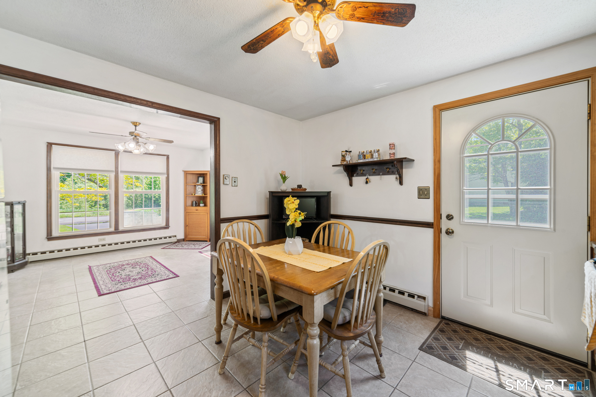 38 Fountainhead Road