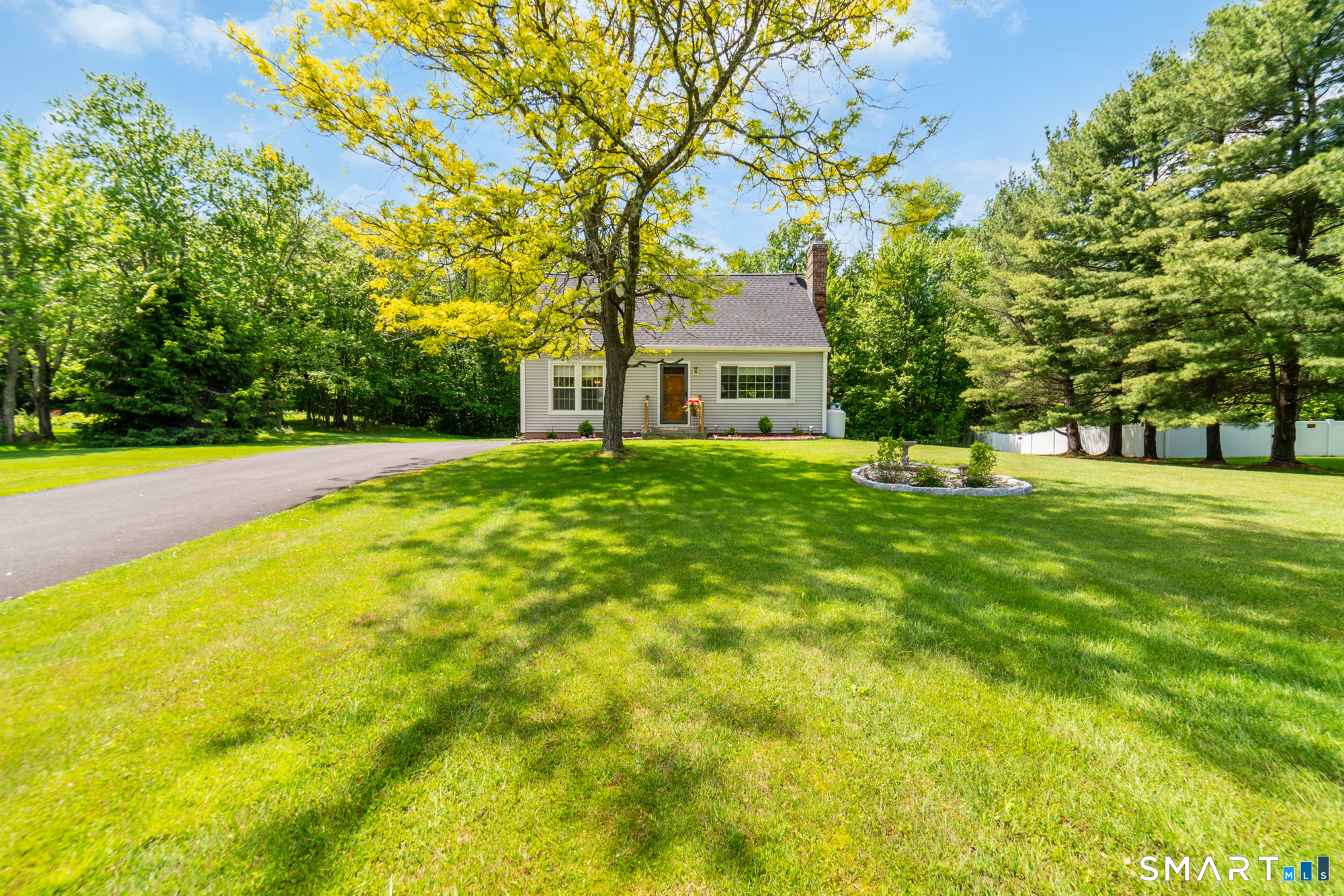 38 Fountainhead Road