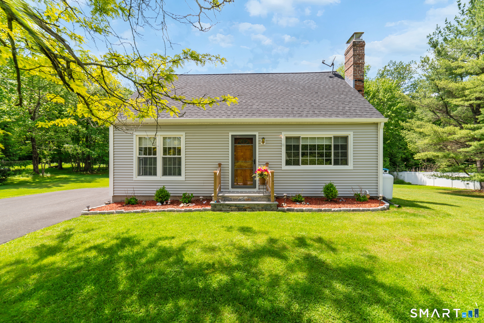 38 Fountainhead Road