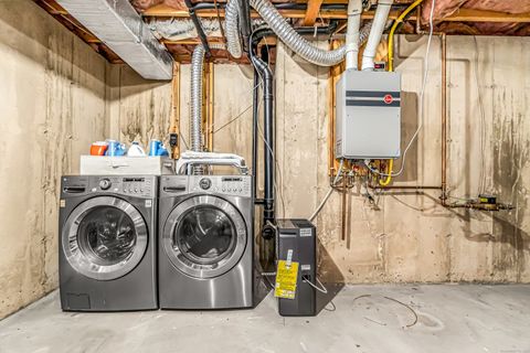 Tiny photo for 135 New Britain Avenue #24, Plainville, CT 06062 (MLS # 24137811)