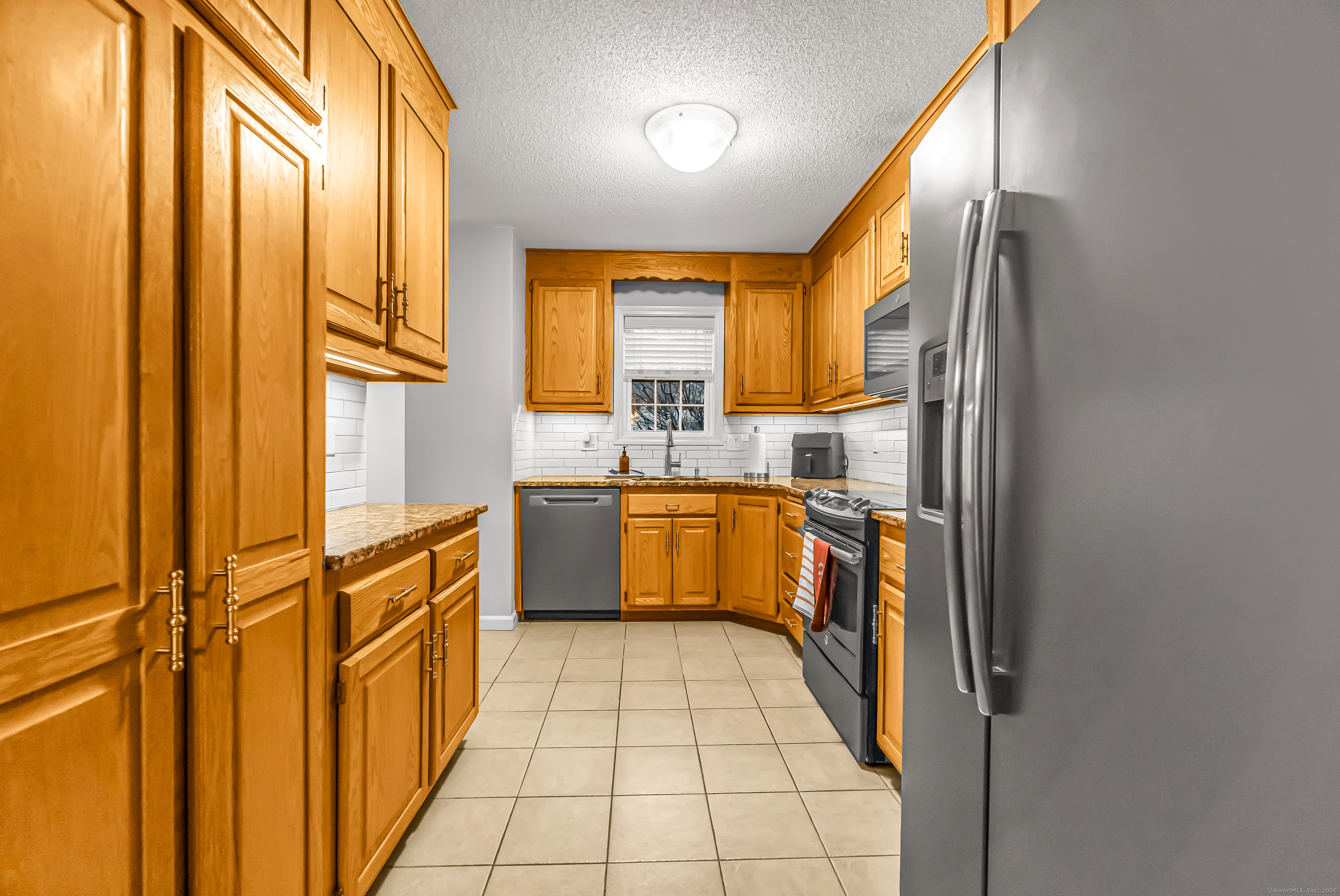 135 New Britain Avenue 24