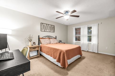 Tiny photo for 135 New Britain Avenue #24, Plainville, CT 06062 (MLS # 24137811)