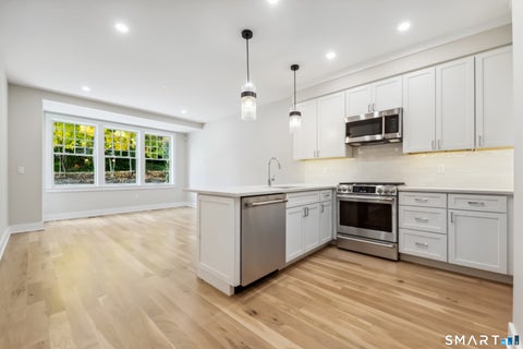 Tiny photo for 8 Husted Lane #1G, New Canaan, CT 06840 (MLS # 24211258)